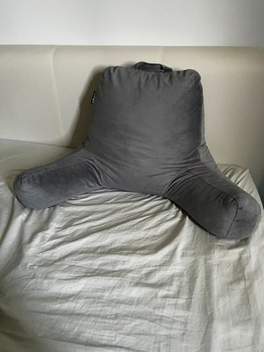 Milliard reading pillow - pillow, bed